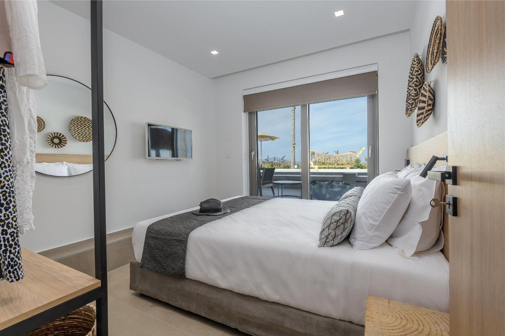 Taf Beach Villas With Tesla Tigaki الغرفة الصورة