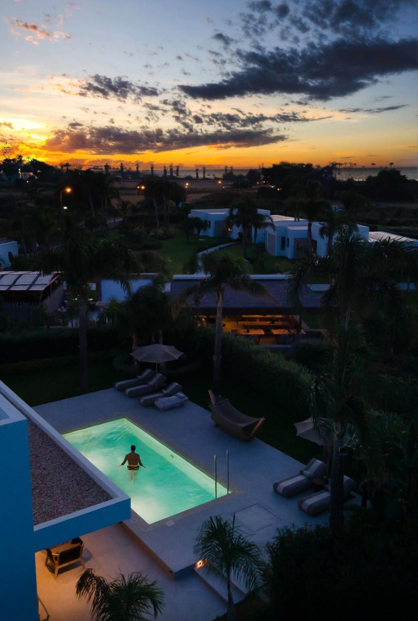 Taf Beach Villas With Tesla Tigaki الغرفة الصورة